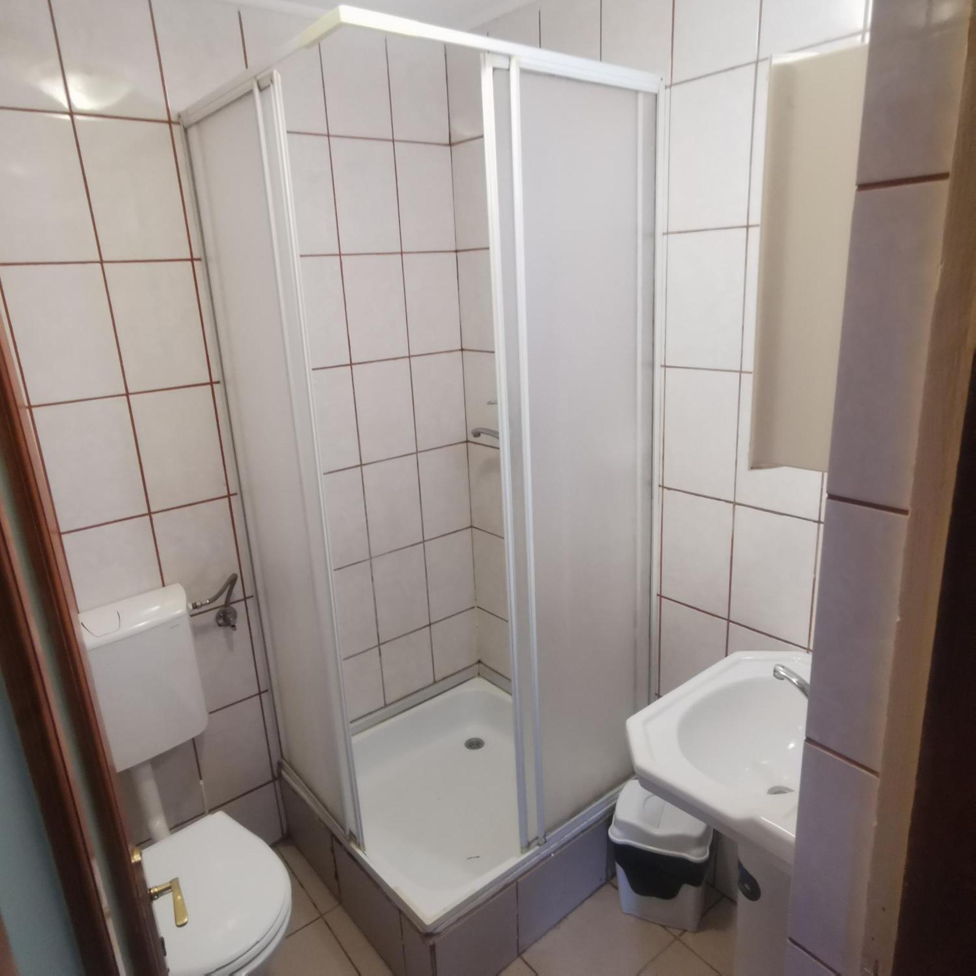 Pensiunea Fara Nume Busteni Luaran gambar