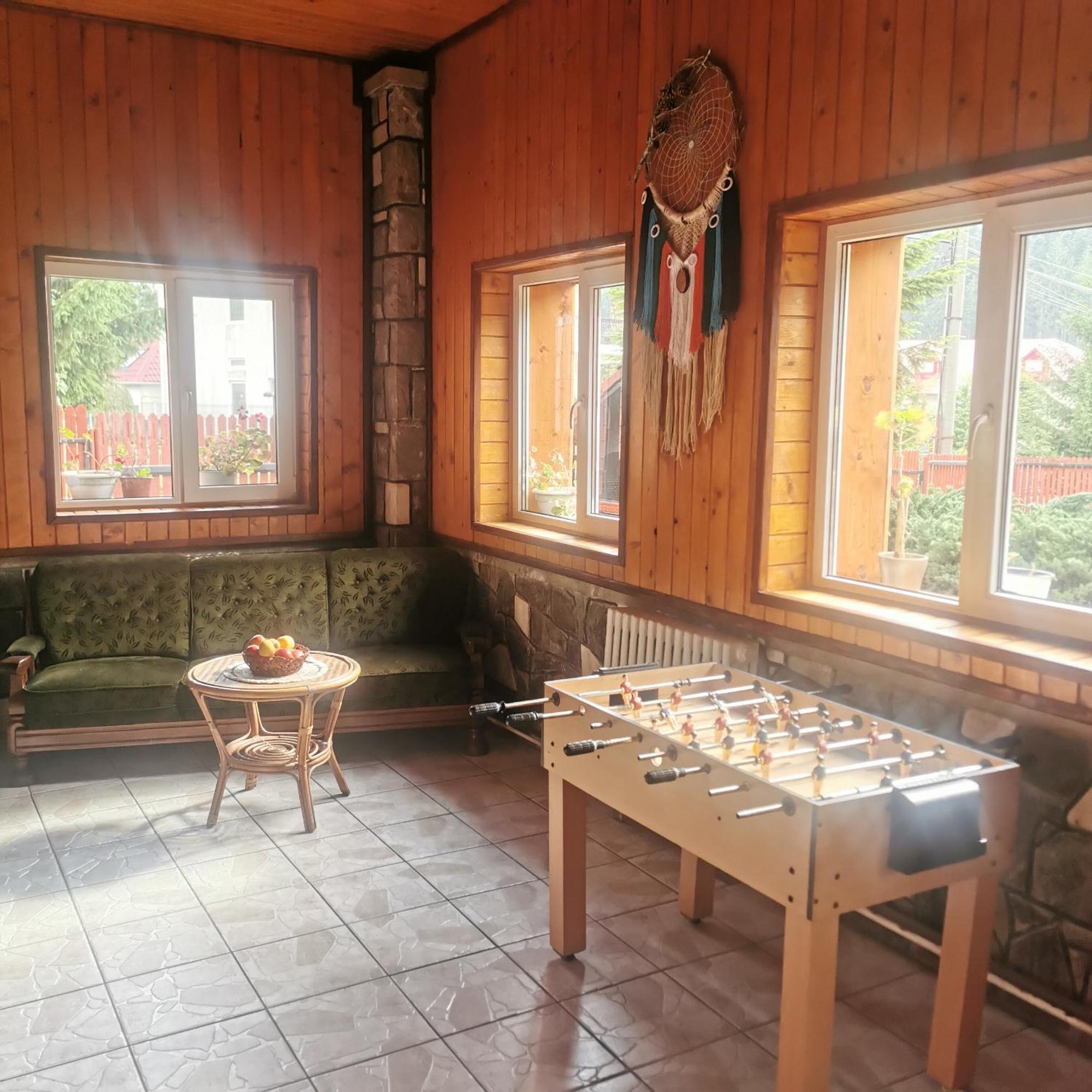 Pensiunea Fara Nume Busteni Luaran gambar